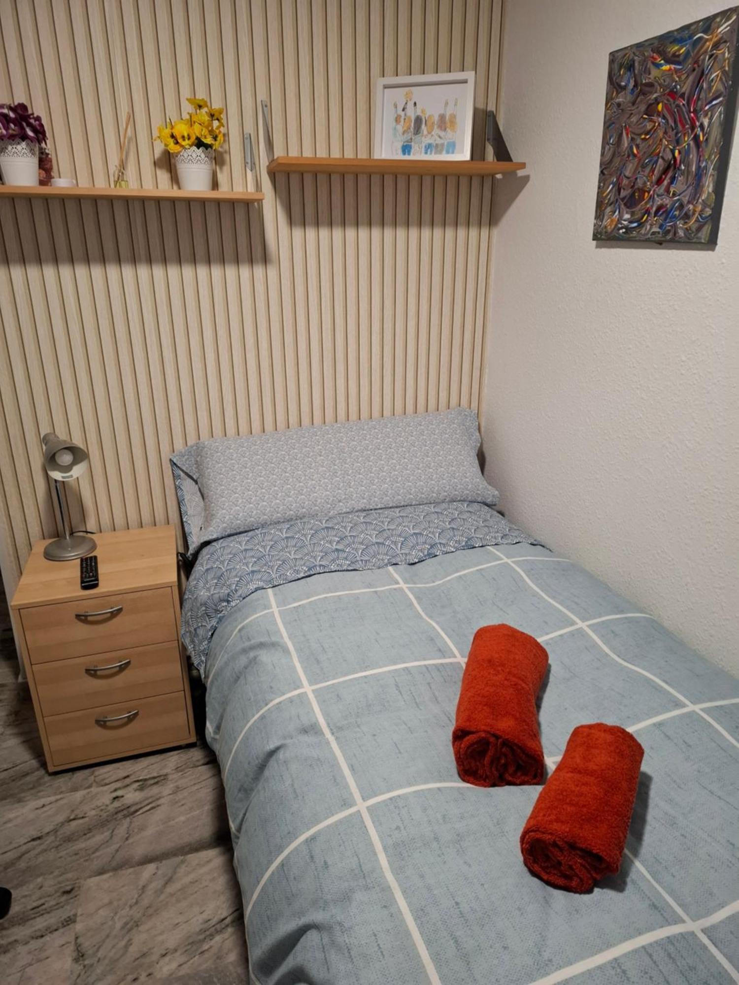 Habitacion Particular Con Bano Privado Sevilla Exteriér fotografie